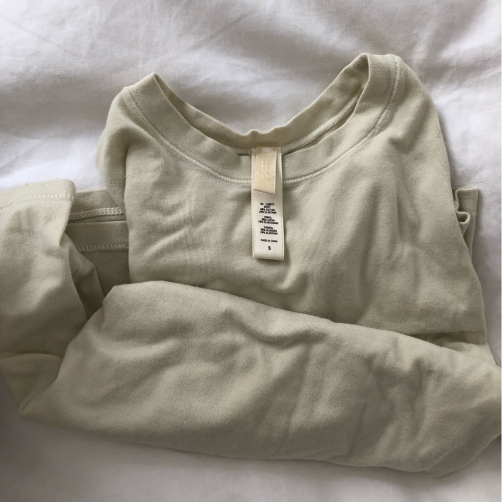 Skims Long Sleeve Tshirt